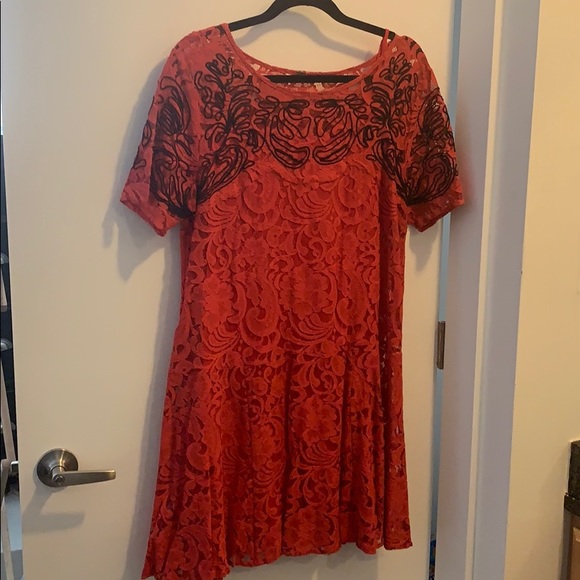Flirty Boho Free People lace/appliqué dress - Picture 1 of 8